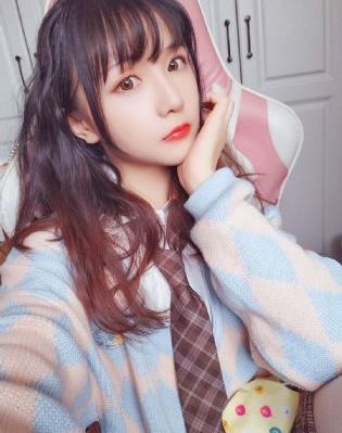日韩中文不卡_720电影免费在线