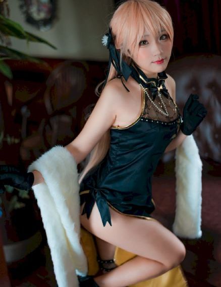 老板的年轻妻子3_BD韩语高清电影在线