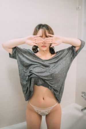 风流少妇和按摩师啪啪hd_老版国语字幕