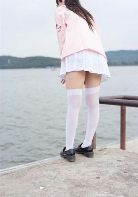 漂亮保姆电影_1080P电影免费在线